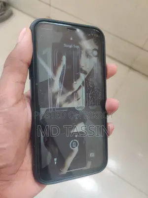 Apple iPhone 11 64 GB White
