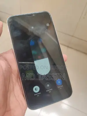 Apple iPhone 11 64 GB White