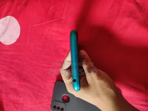 আইটেল এ৪৮ ৩২ জিবি নীল