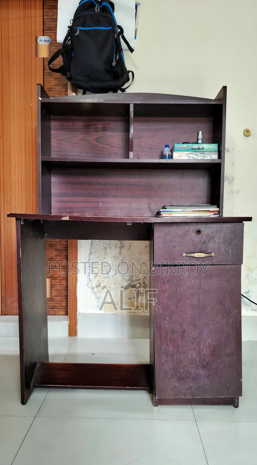 Reading Table