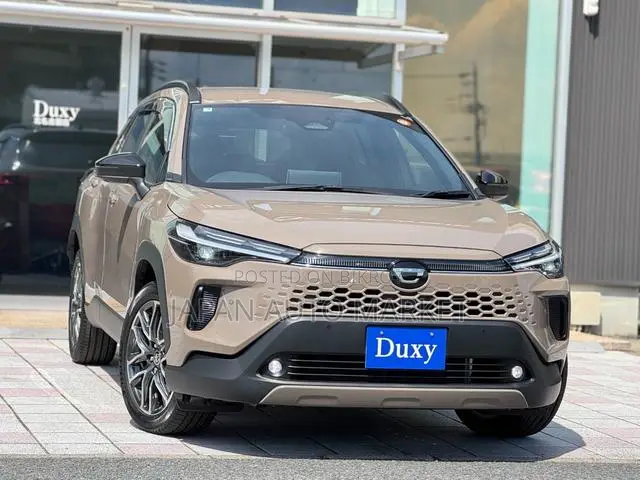 Toyota Corolla Cross 2025 Brown