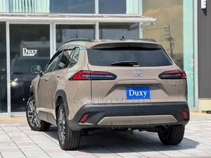 Toyota Corolla Cross 2025 Brown