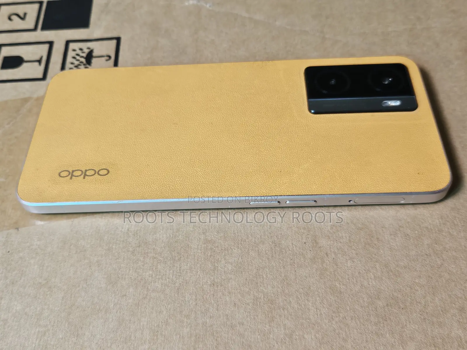 Oppo A77s 128 GB Orange