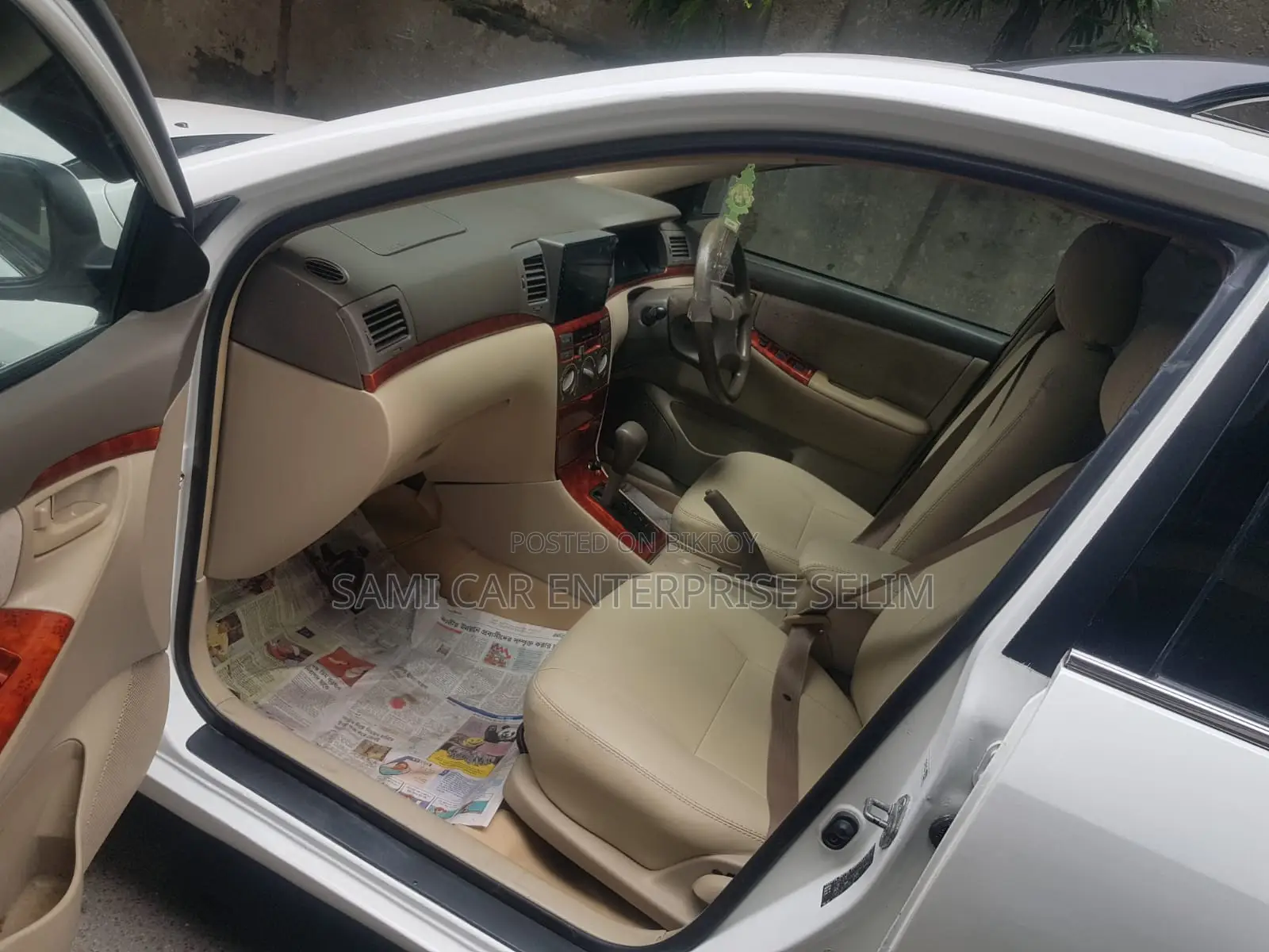 Toyota Corolla Fielder 2004 White