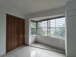 3bdrm Apartment in Gulshan for Rent