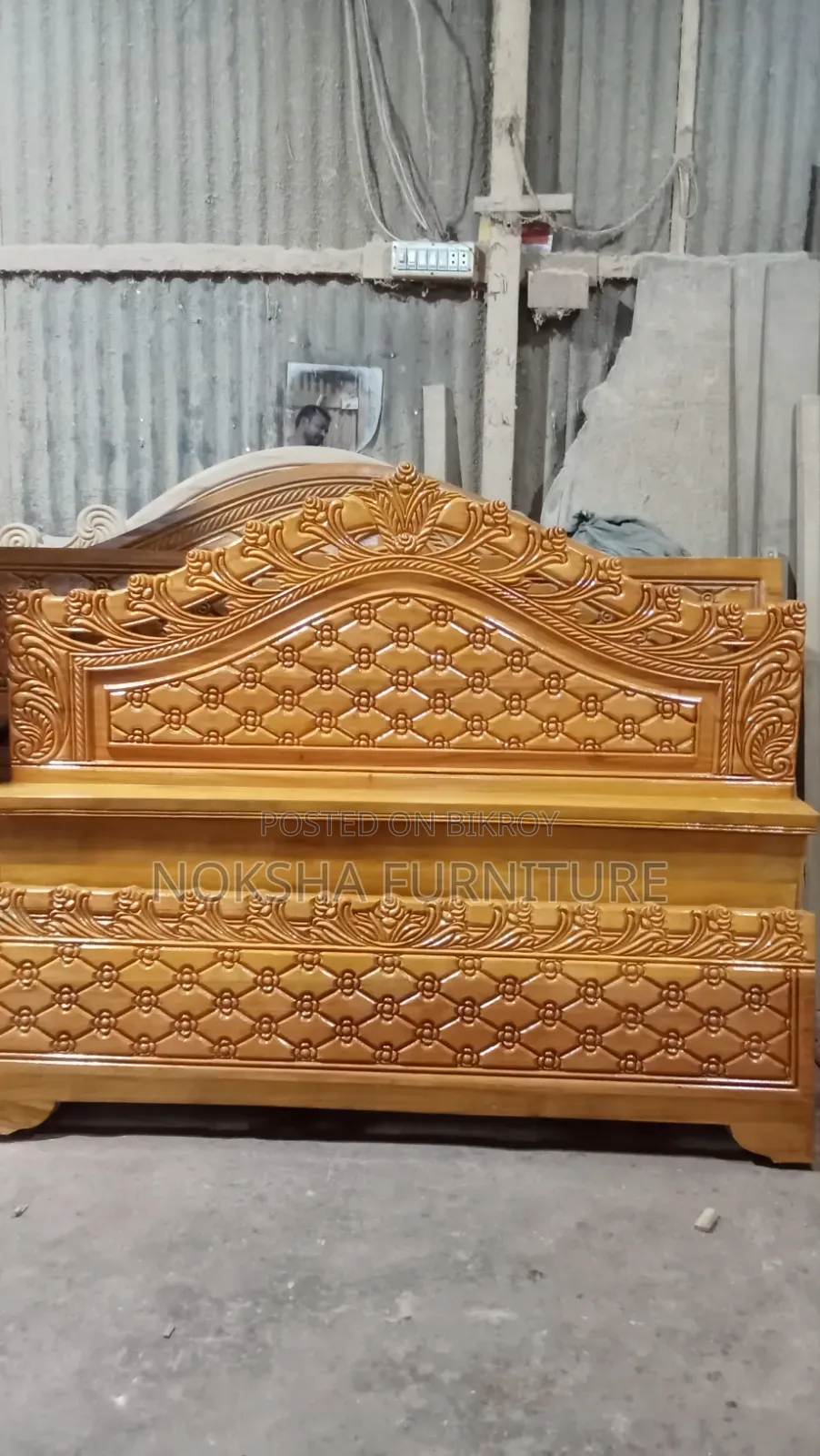 Attractive design authentic bed for urgent sale