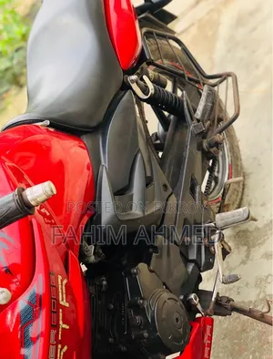 TVS Apache RTR 160 2V 2011 Red