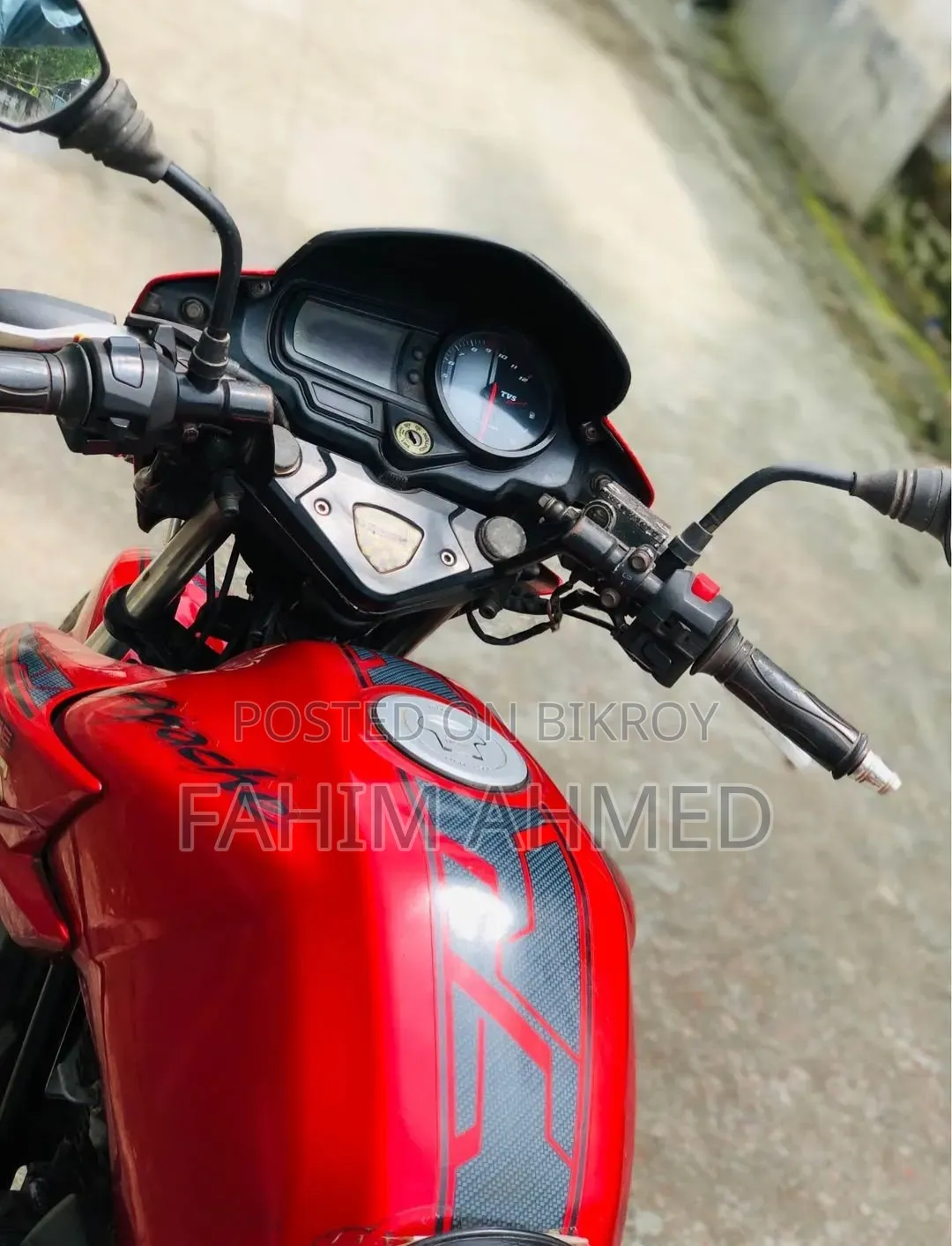 TVS Apache RTR 160 2V 2011 Red