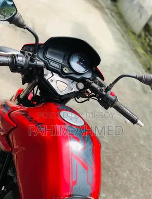 TVS Apache RTR 160 2V 2011 Red