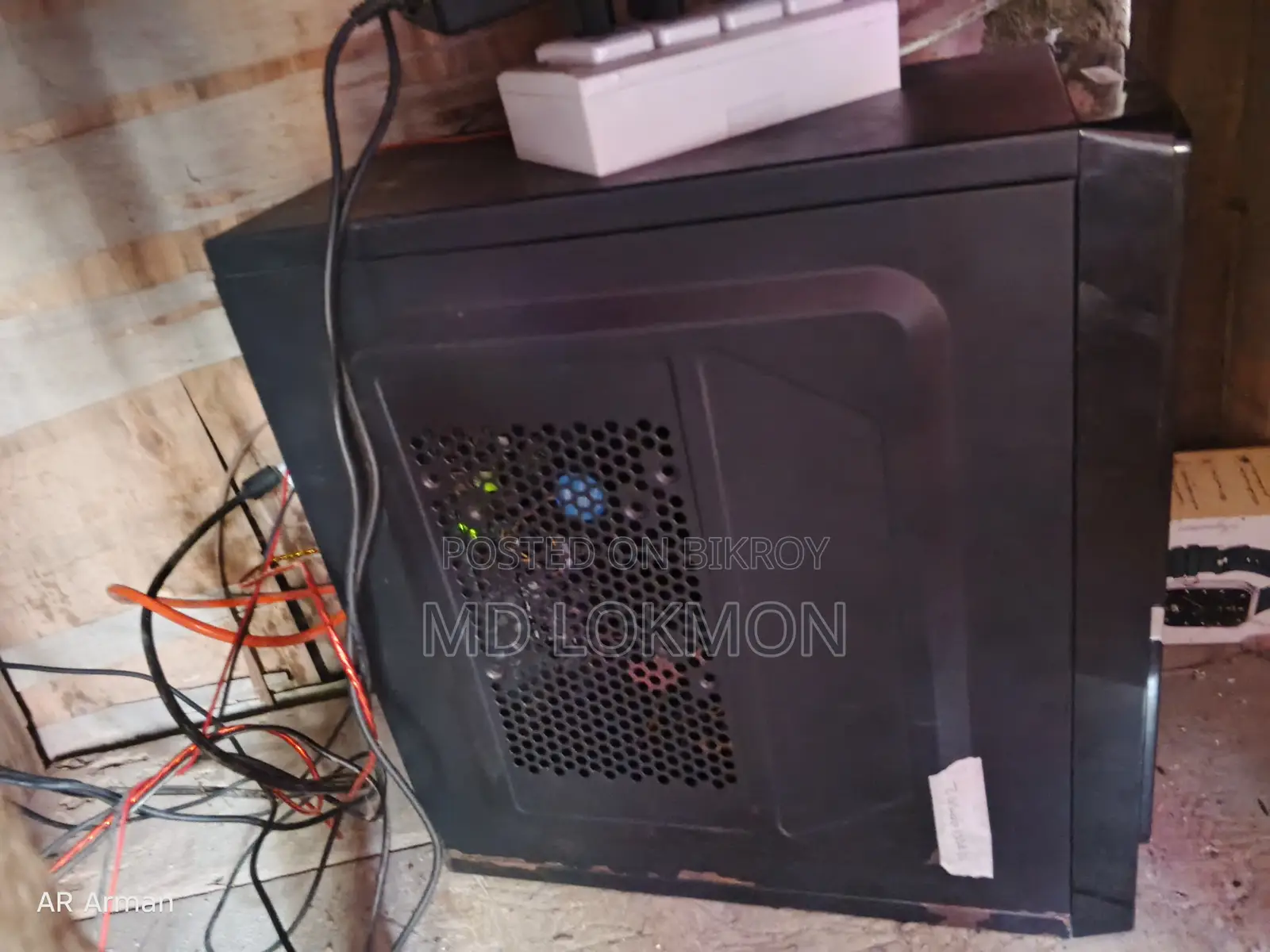 Gigabyte GA-H110MSTX-HD3-ZK 4GB Intel Core I3 SSD 256GB
