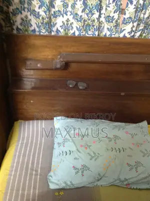 Double Size Bed / Khat Sell Hobe