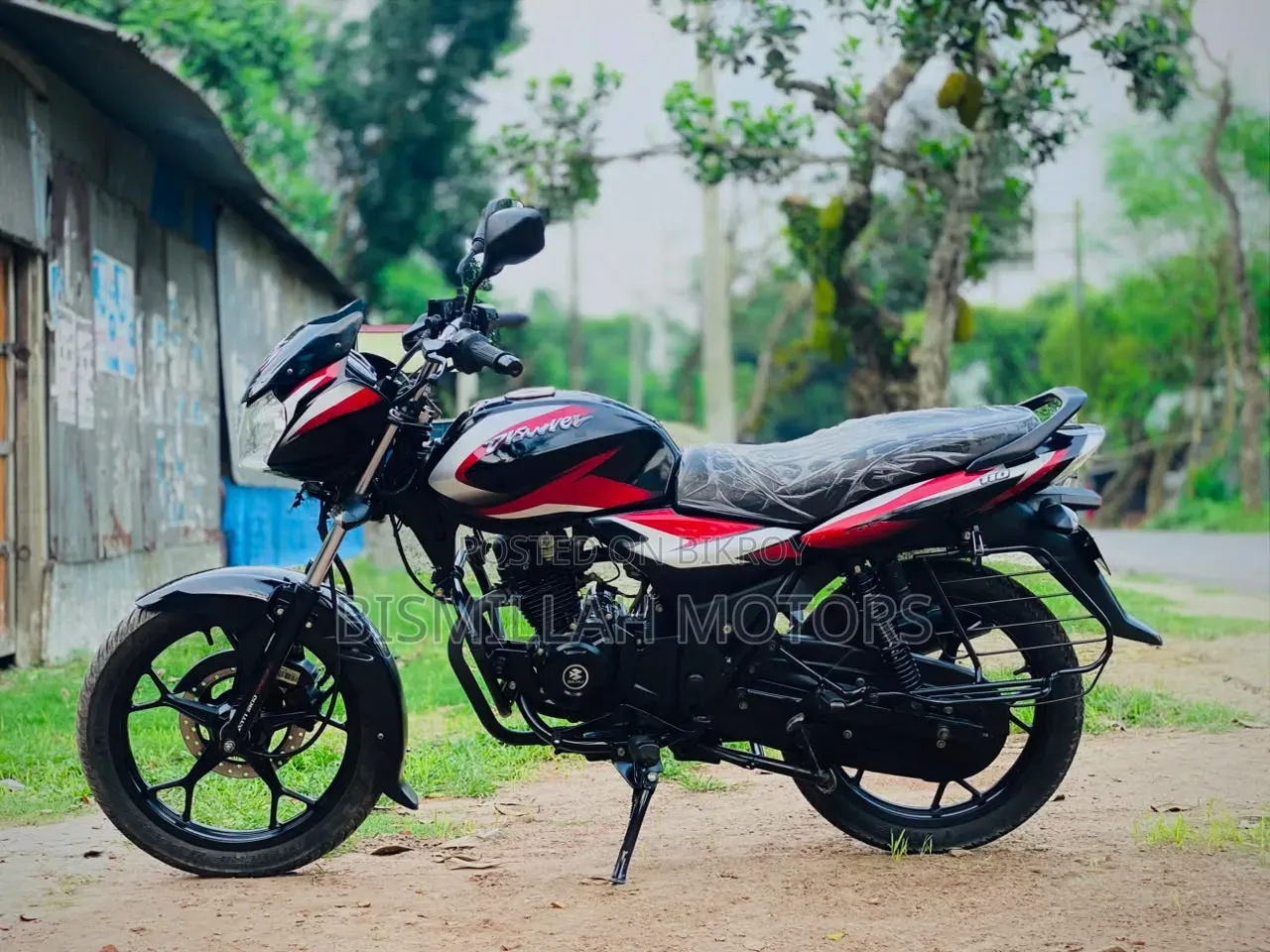 Bajaj Discover 125 2021 Black
