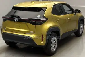 Toyota Yaris Cross 2021 Gold