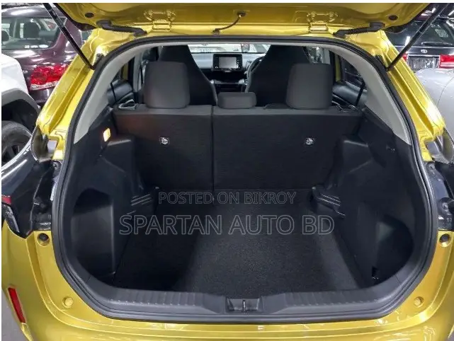 Toyota Yaris Cross 2021 Gold