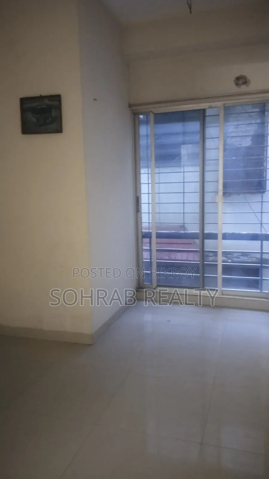 4bdrm Apartment in Sohrab Realty, Uttara for Sale