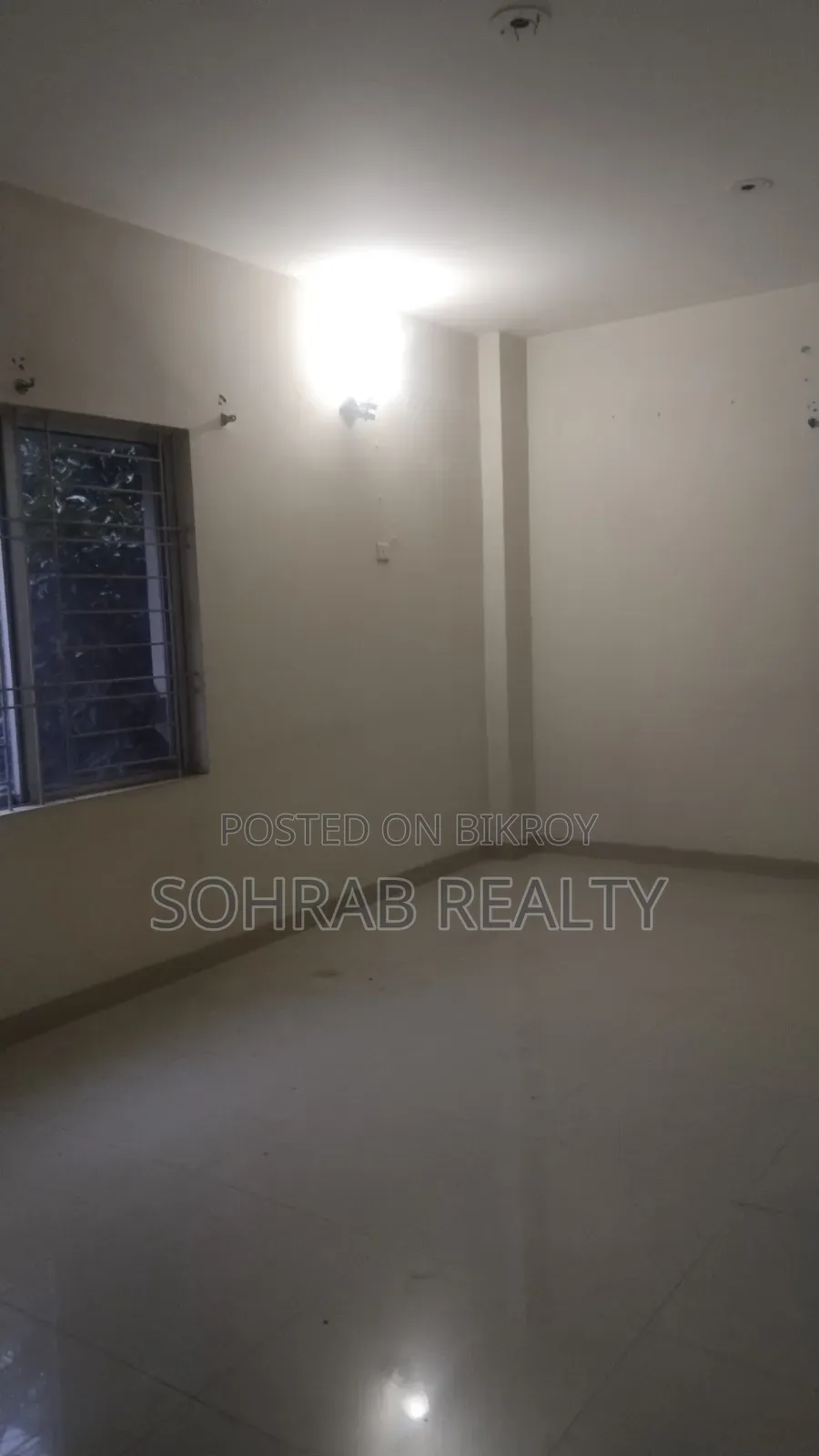 4bdrm Apartment in Sohrab Realty, Uttara for Sale