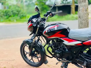 Bajaj Discover 125 2021 Black