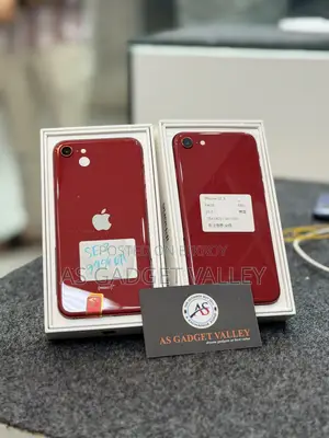 New Apple iPhone SE (2022) 64 GB Red
