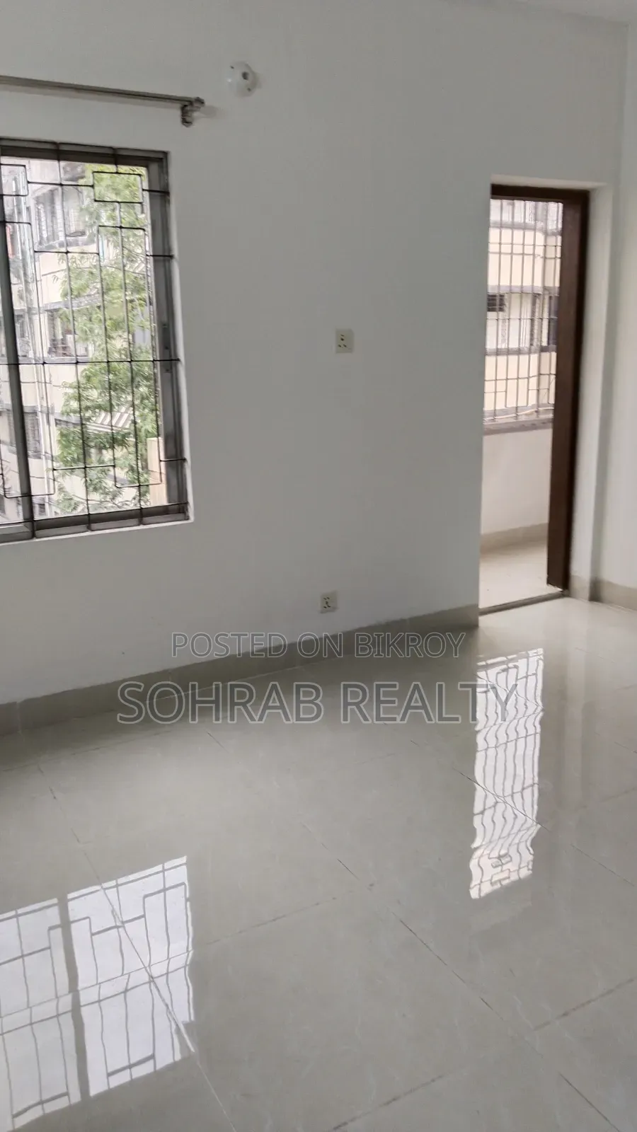 3bdrm Apartment in Sohrab Realty, Uttara for Sale