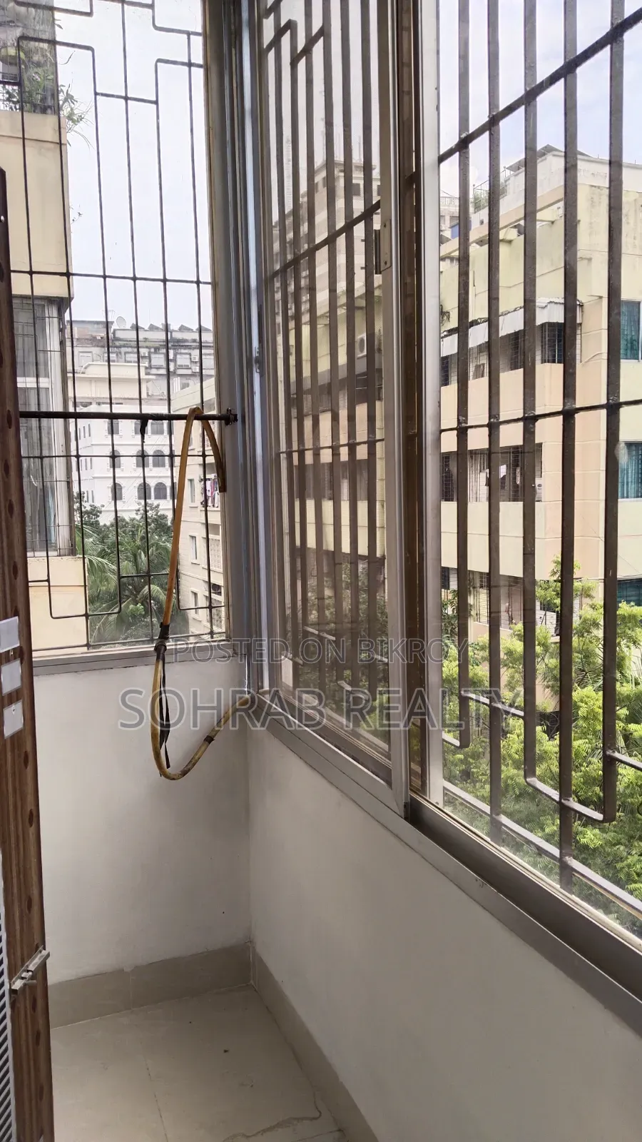 3bdrm Apartment in Sohrab Realty, Uttara for Sale