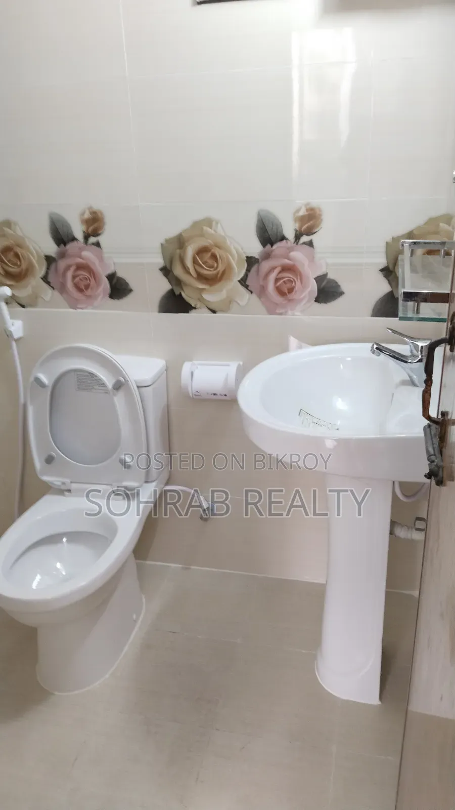 3bdrm Apartment in Sohrab Realty, Uttara for Sale