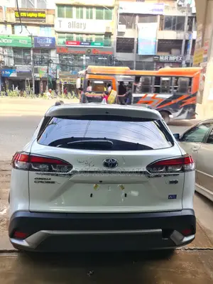 Toyota Corolla Cross 2023 Pearl