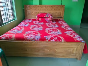 Bed 7 Feet by 6 Feet