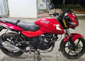 Bajaj Pulsar 150 2012 Red