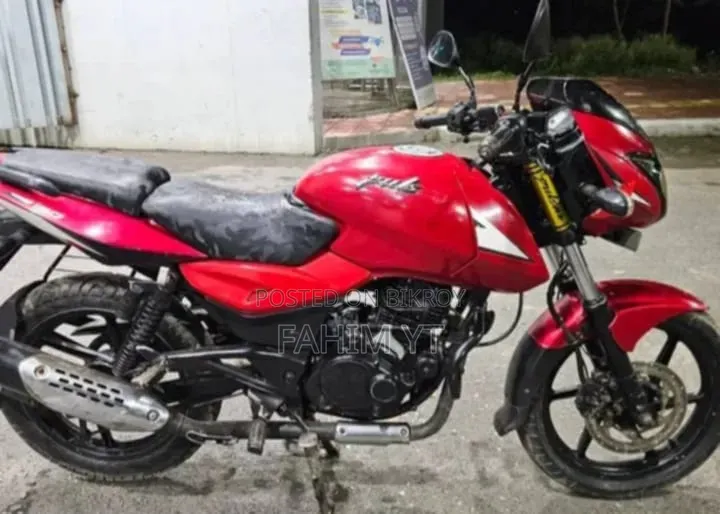 Bajaj Pulsar 150 2012 Red