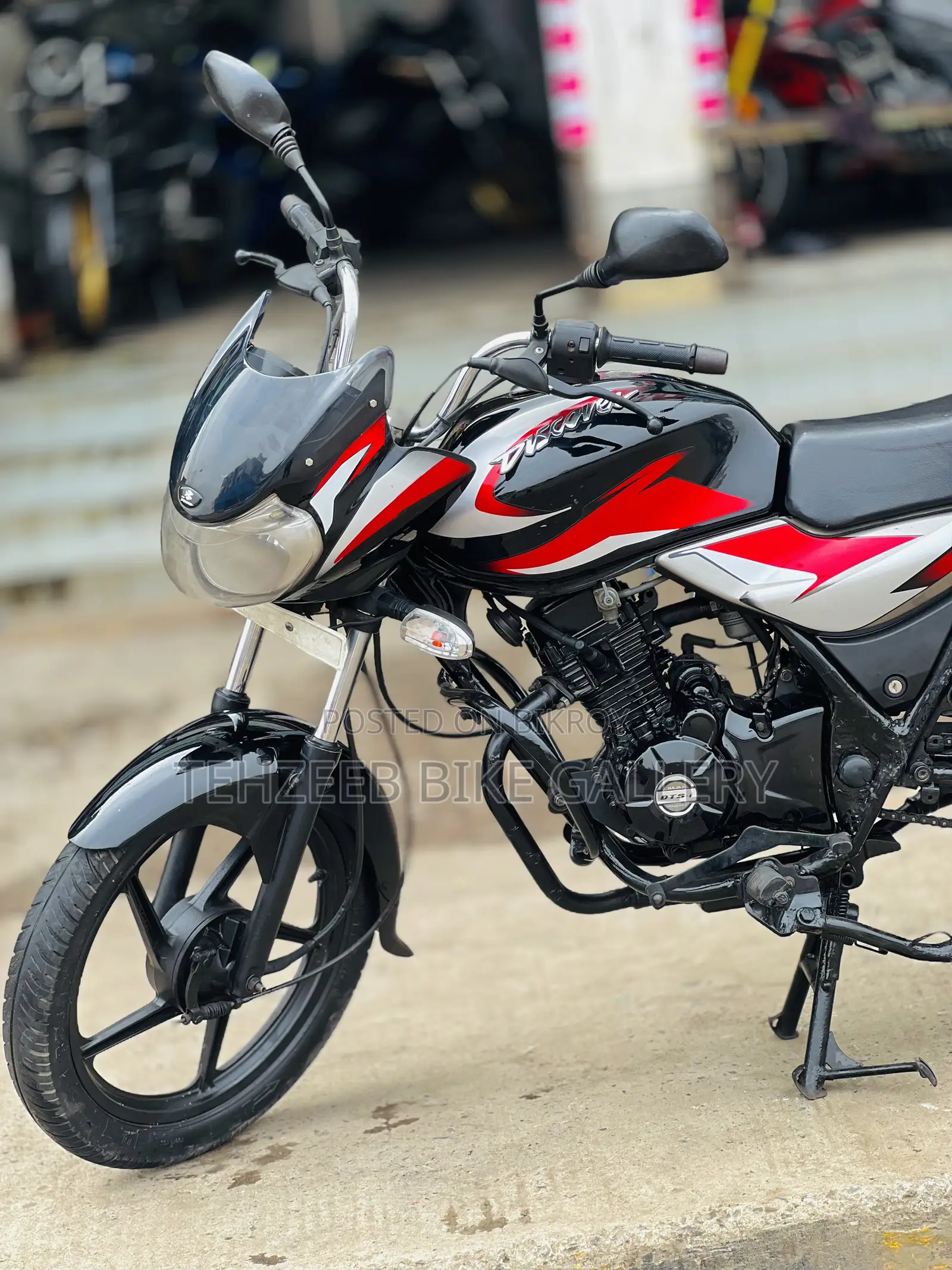 Bajaj Discover 100 2018 Black