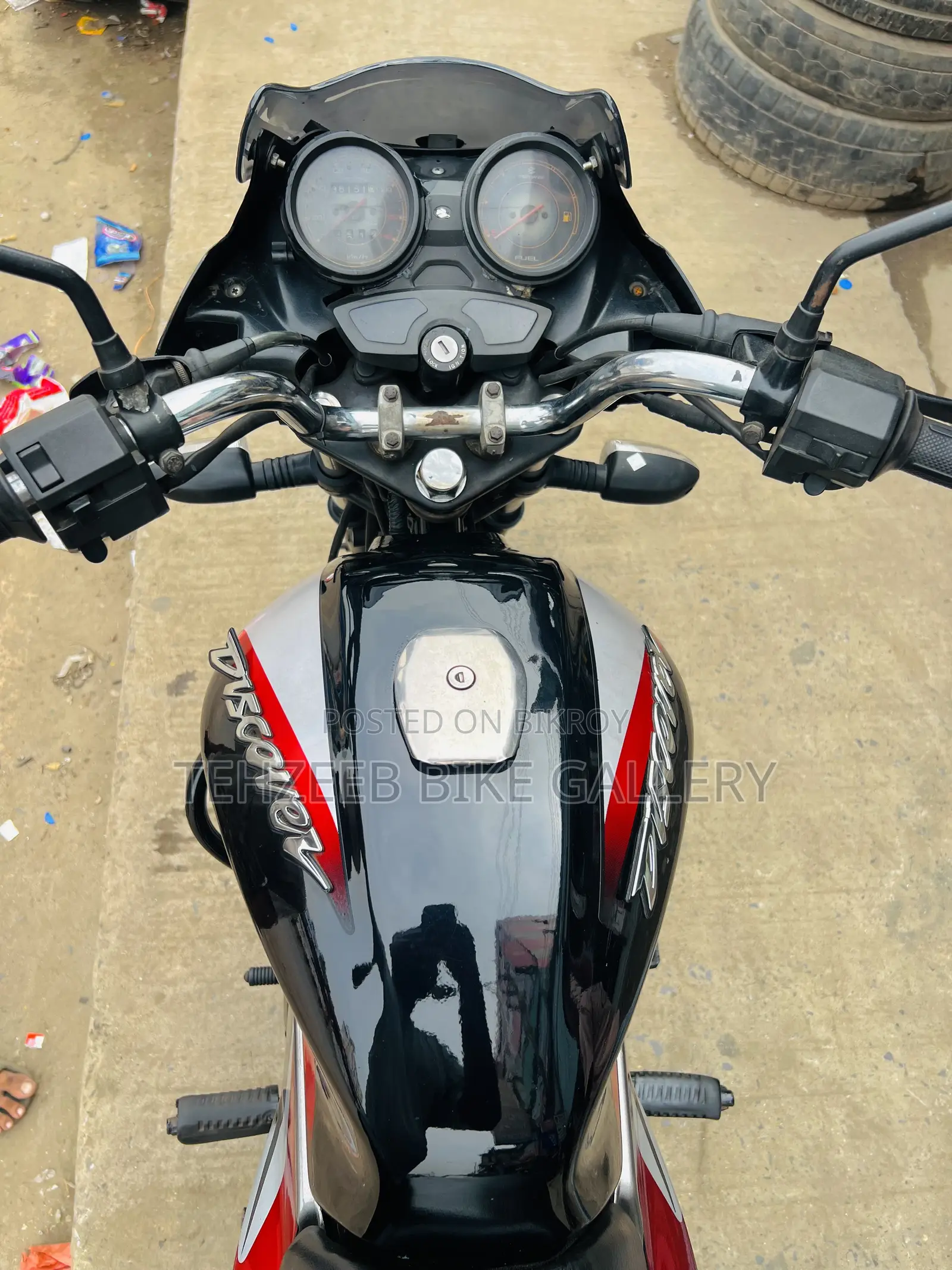 Bajaj Discover 100 2018 Black