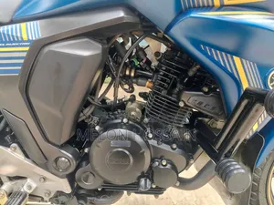 Yamaha FZS V2 2023 Blue