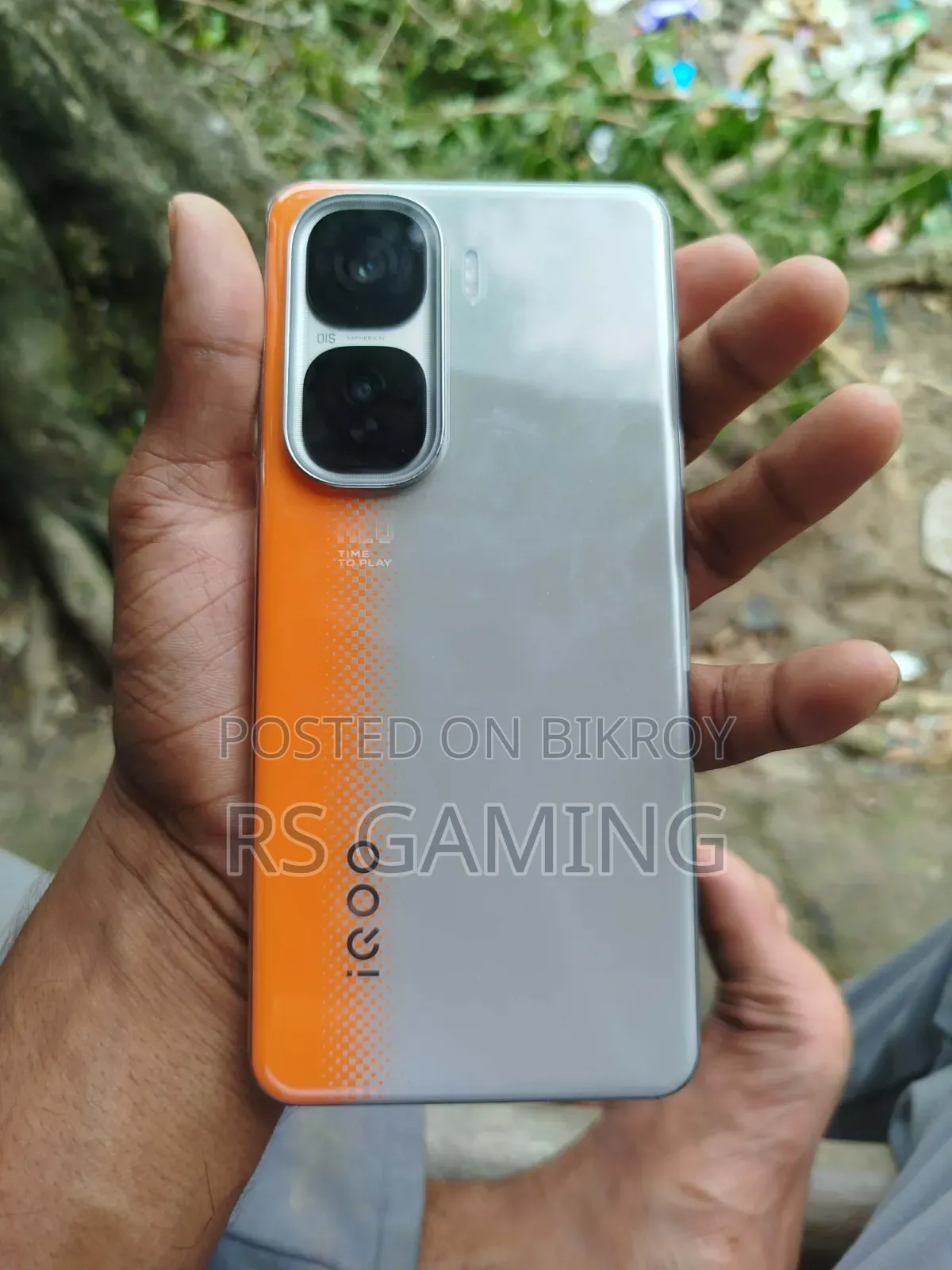 Vivo iQOO 256 GB Orange