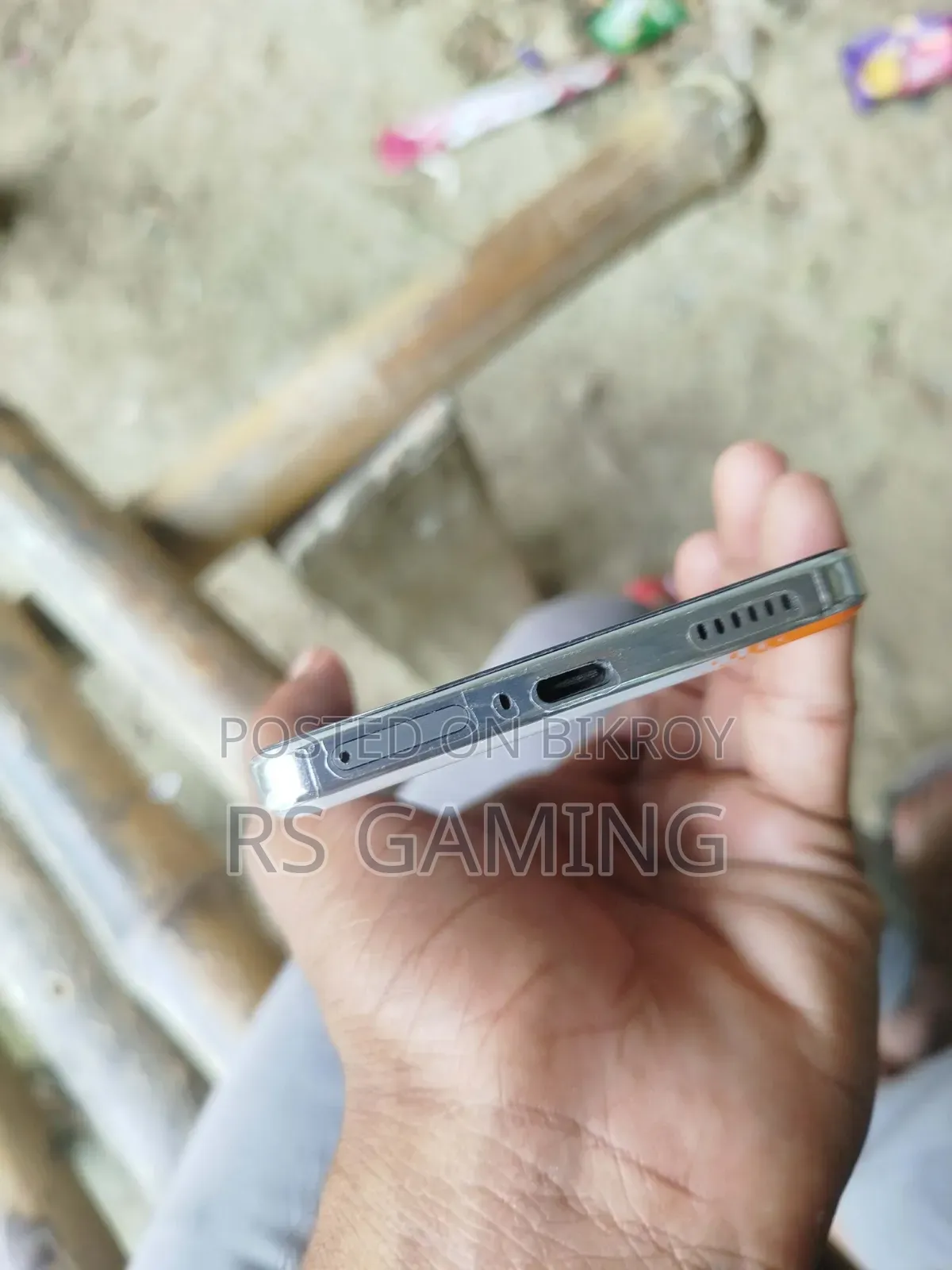 Vivo iQOO 256 GB Orange