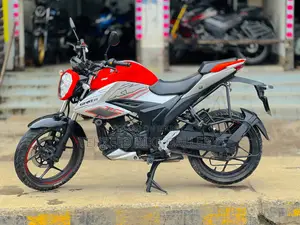 Suzuki Gixxer 2024 Orange