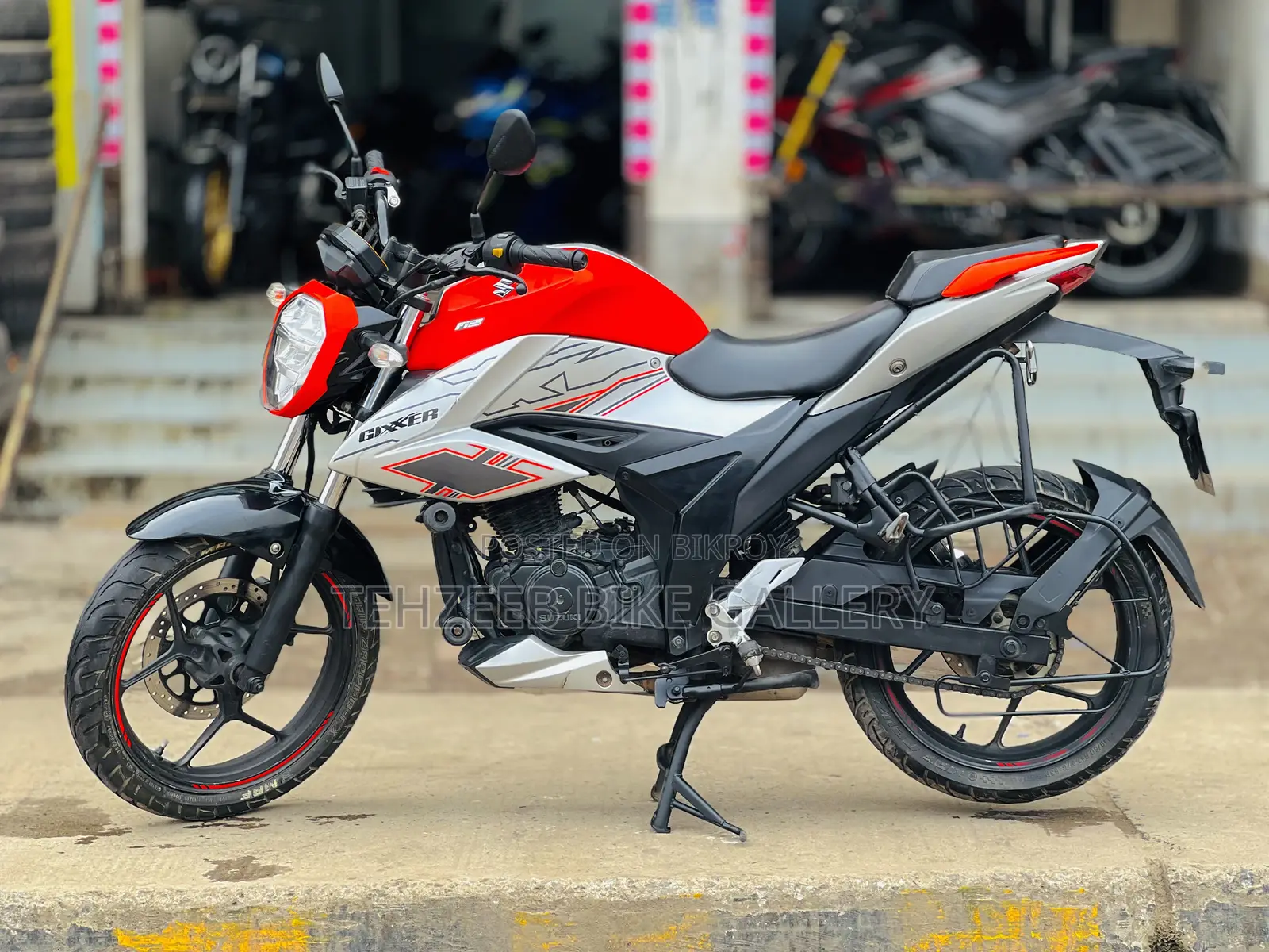 Suzuki Gixxer 2024 Orange