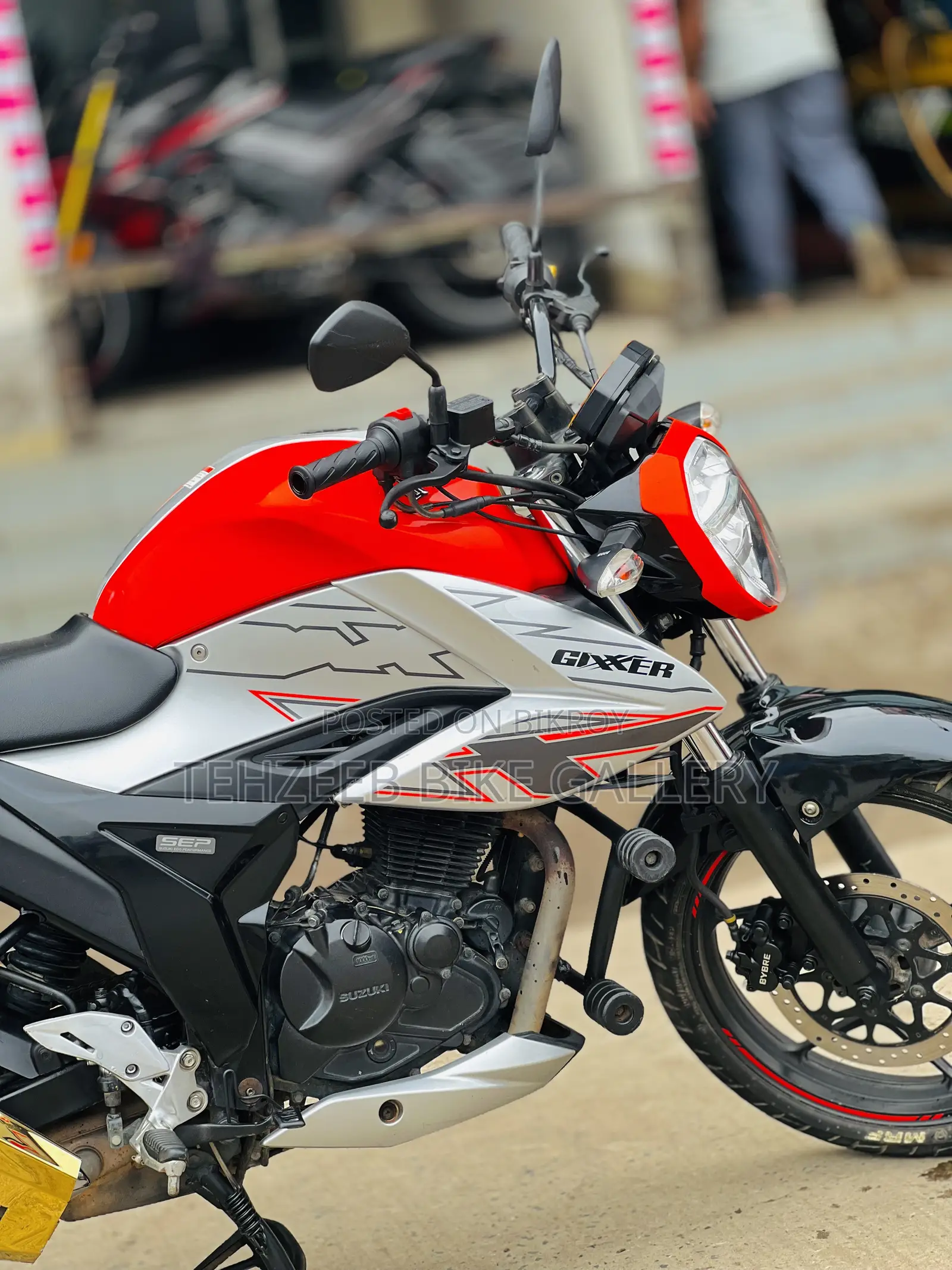 Suzuki Gixxer 2024 Orange