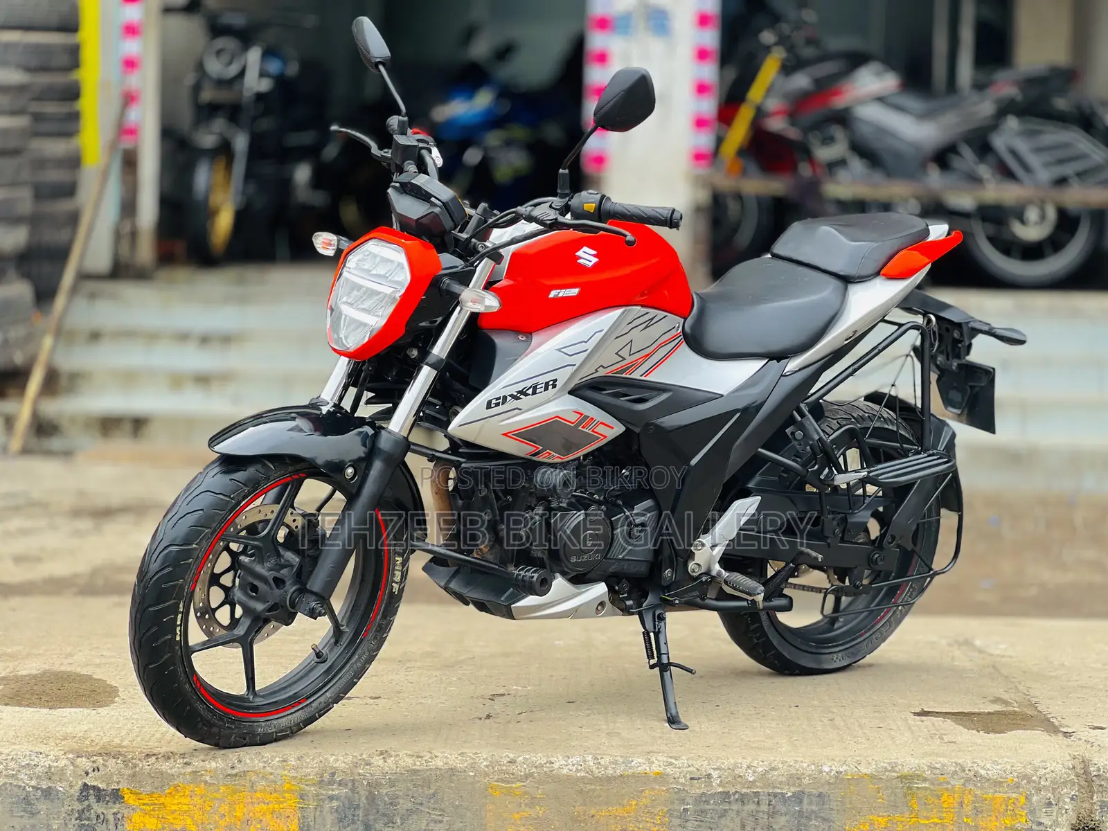 Suzuki Gixxer 2024 Orange
