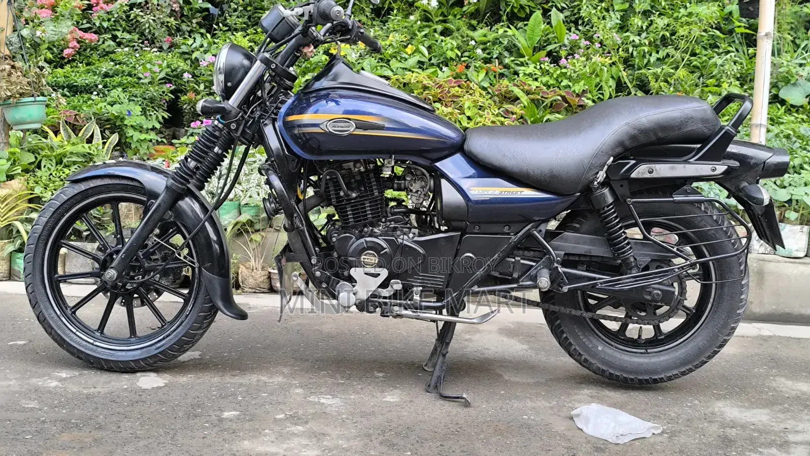 বাজাজ এভেঞ্জার ১৫০ স্ট্রিট ২০১৭ নীল