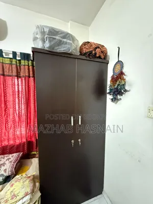 দুই পল্লার আলমারি