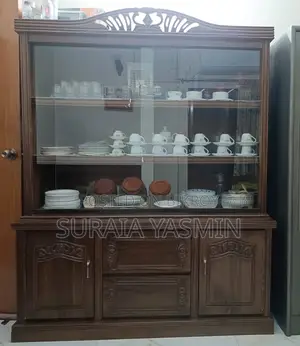কাঠের সুন্দর ডিজাইনের কাঠের শোকেস বিক্রয়।