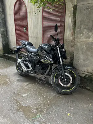 Suzuki Gixxer 2025 Black