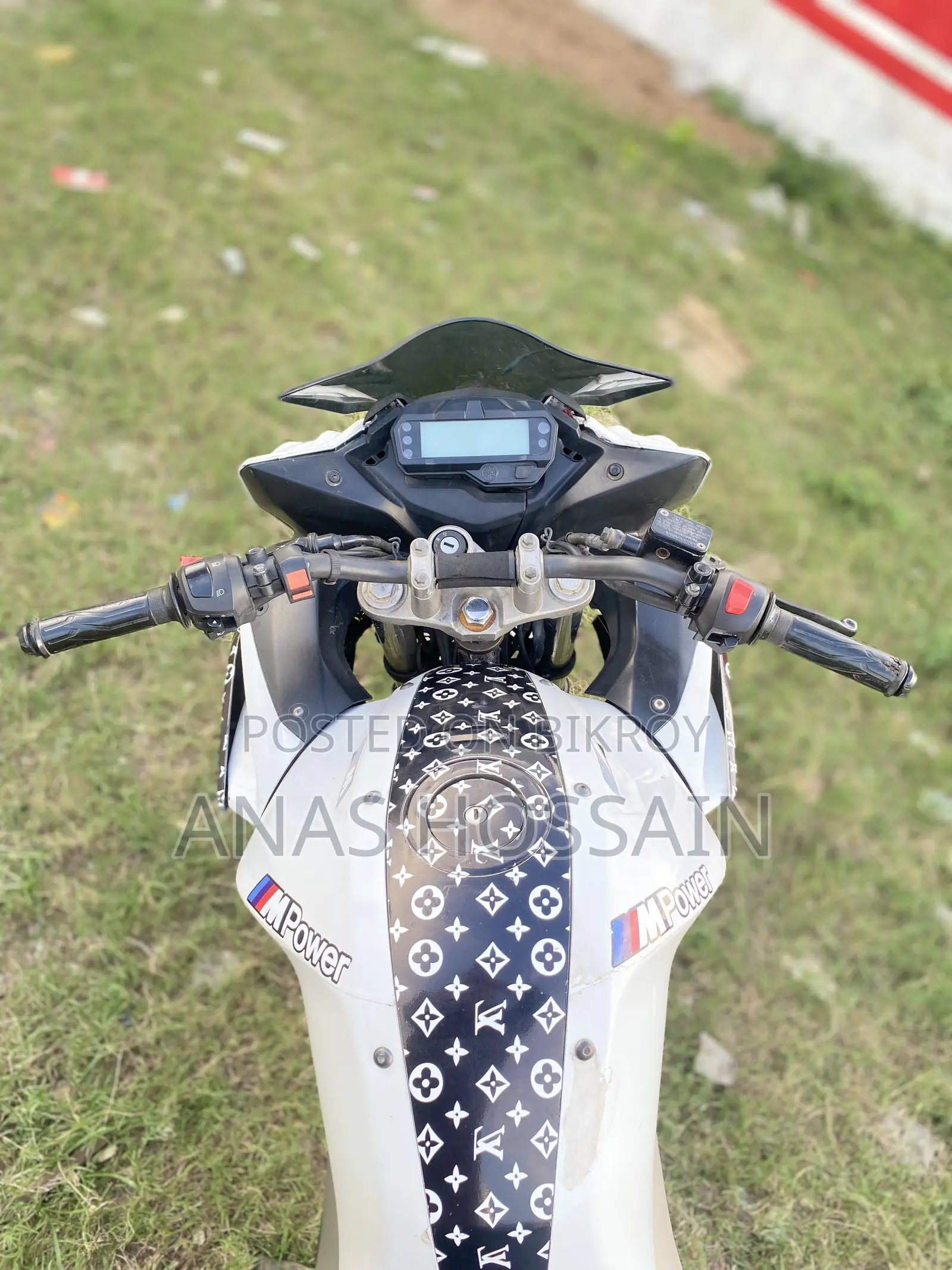 Yamaha Fazer V2 2020 White