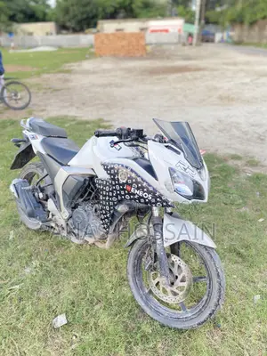 Yamaha Fazer V2 2020 White