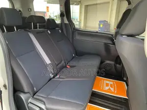 Toyota Noah 2.0 FWD (8 Seater) 2021 Pearl