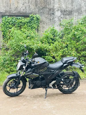 Suzuki Gixxer 2023 Black