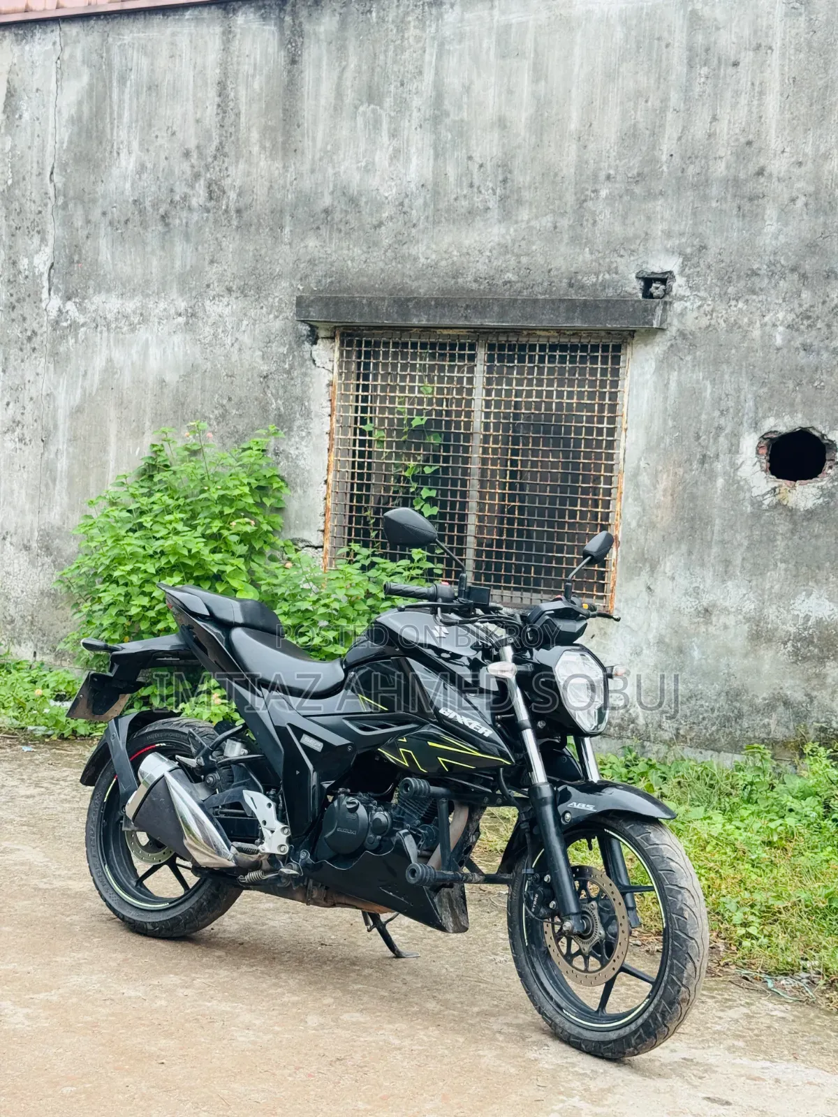 Suzuki Gixxer 2023 Black