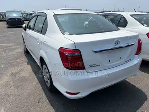 Toyota Axio 2021 White