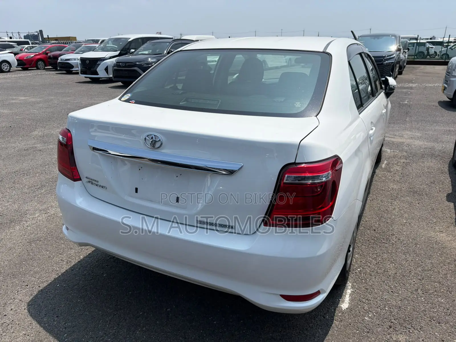 Toyota Axio 2021 White