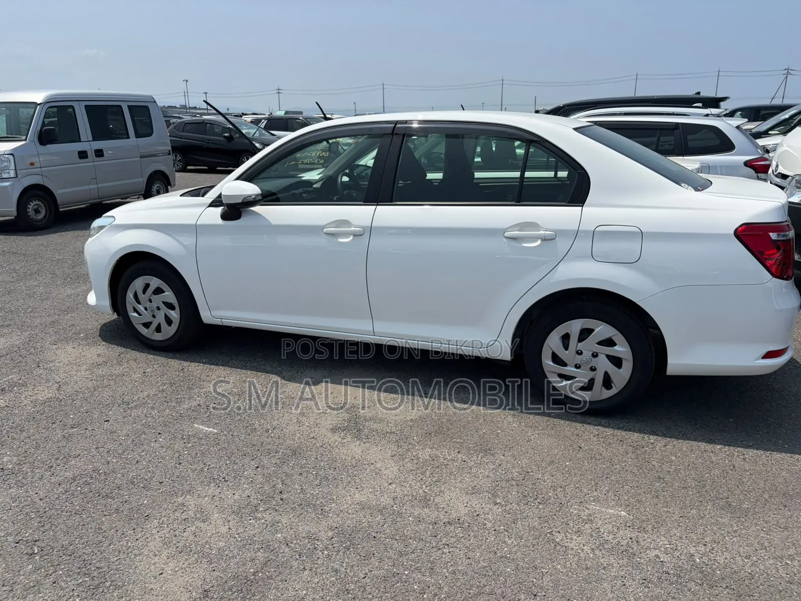 Toyota Axio 2021 White